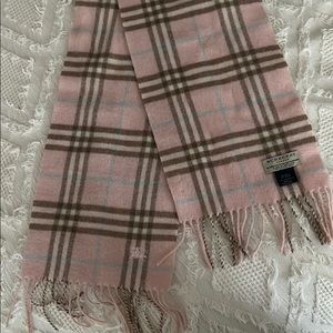 Baby pink Children’s Burberry plaid scarf